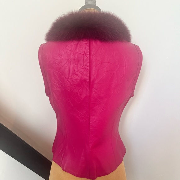 Leather vest, with fur collar - Picture 3 of 3